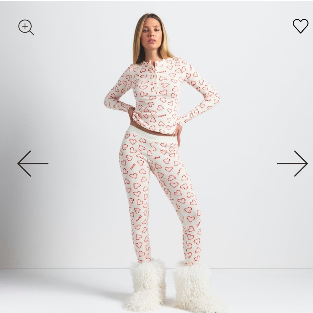 Skims cotton HENLEY AND LEGGING SET marble candy heart print